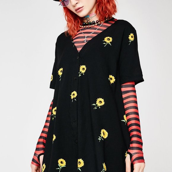 🌻 Motel Sunflower Button-Down Dress 🌻 - Picture 4 of 5